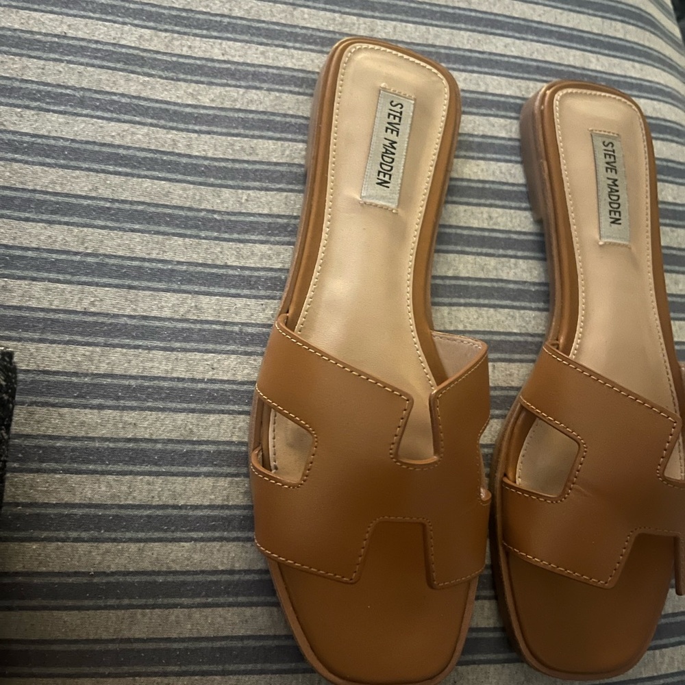 Steve Madden Tan Sandals